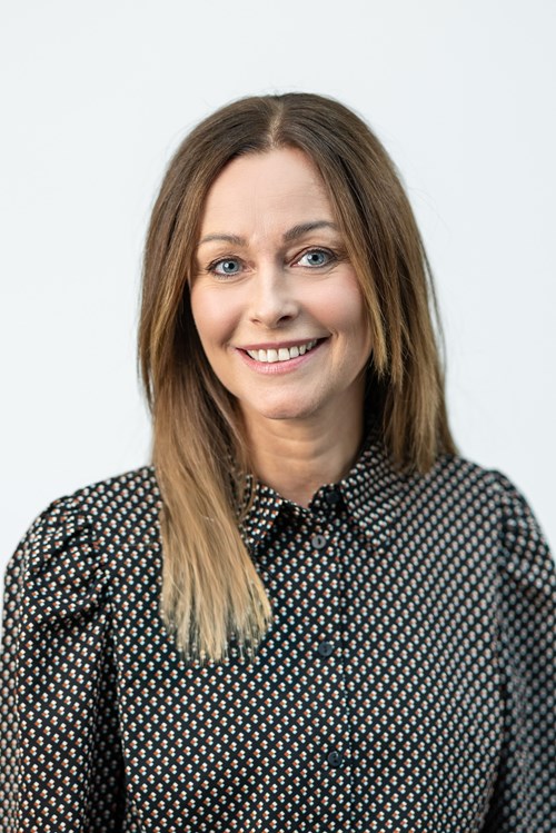 Lena Holm Olsen